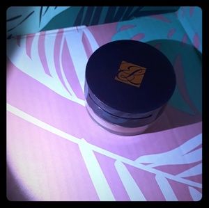 Estee Lauder loose powder foundation